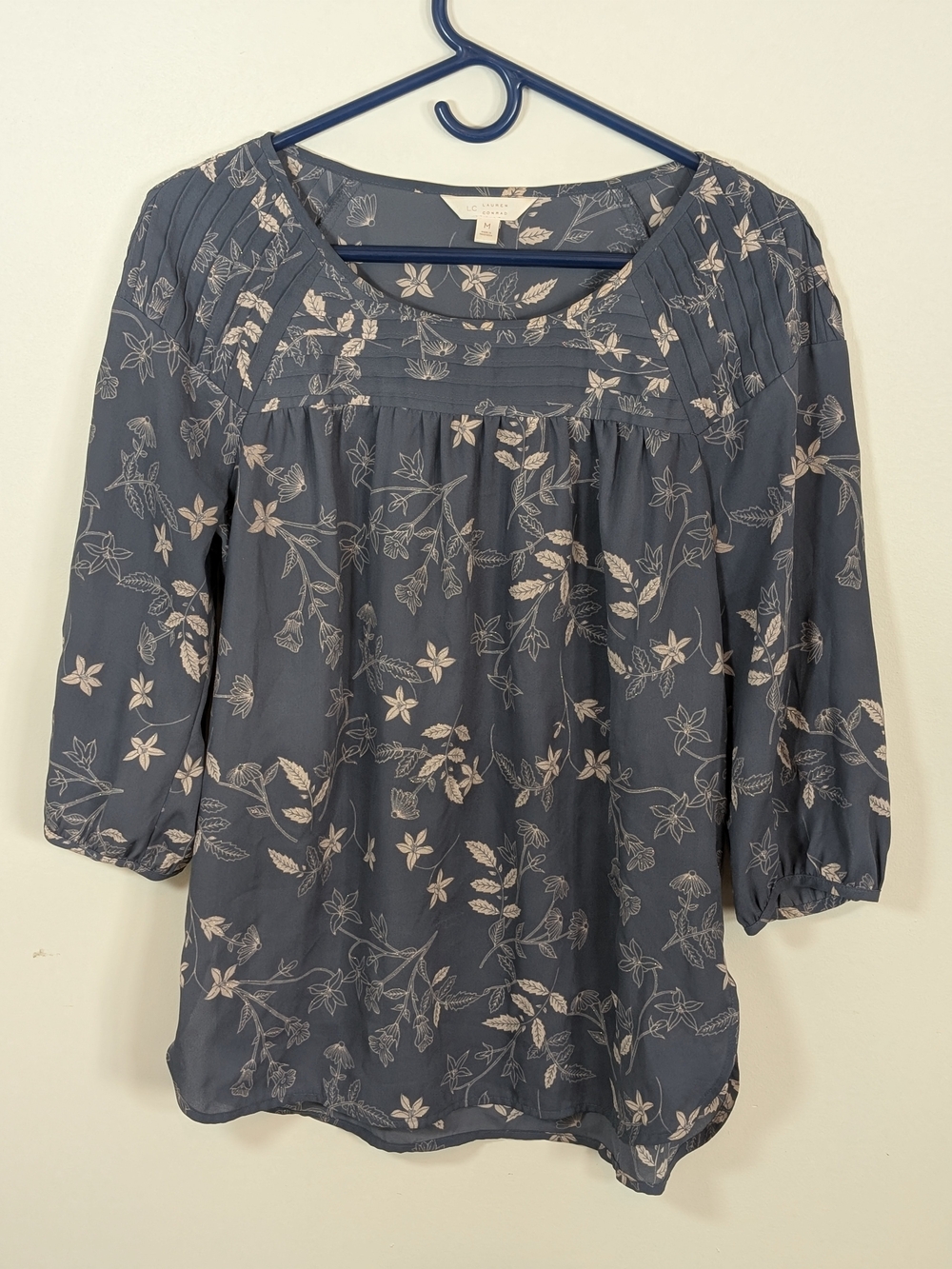 Lauren Conrad Navy Floral Pintuck Peasant Blouse